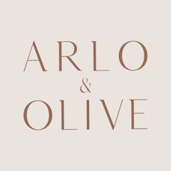 Arlo and Olive