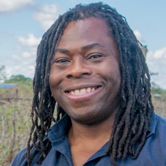 Ade Adepitan